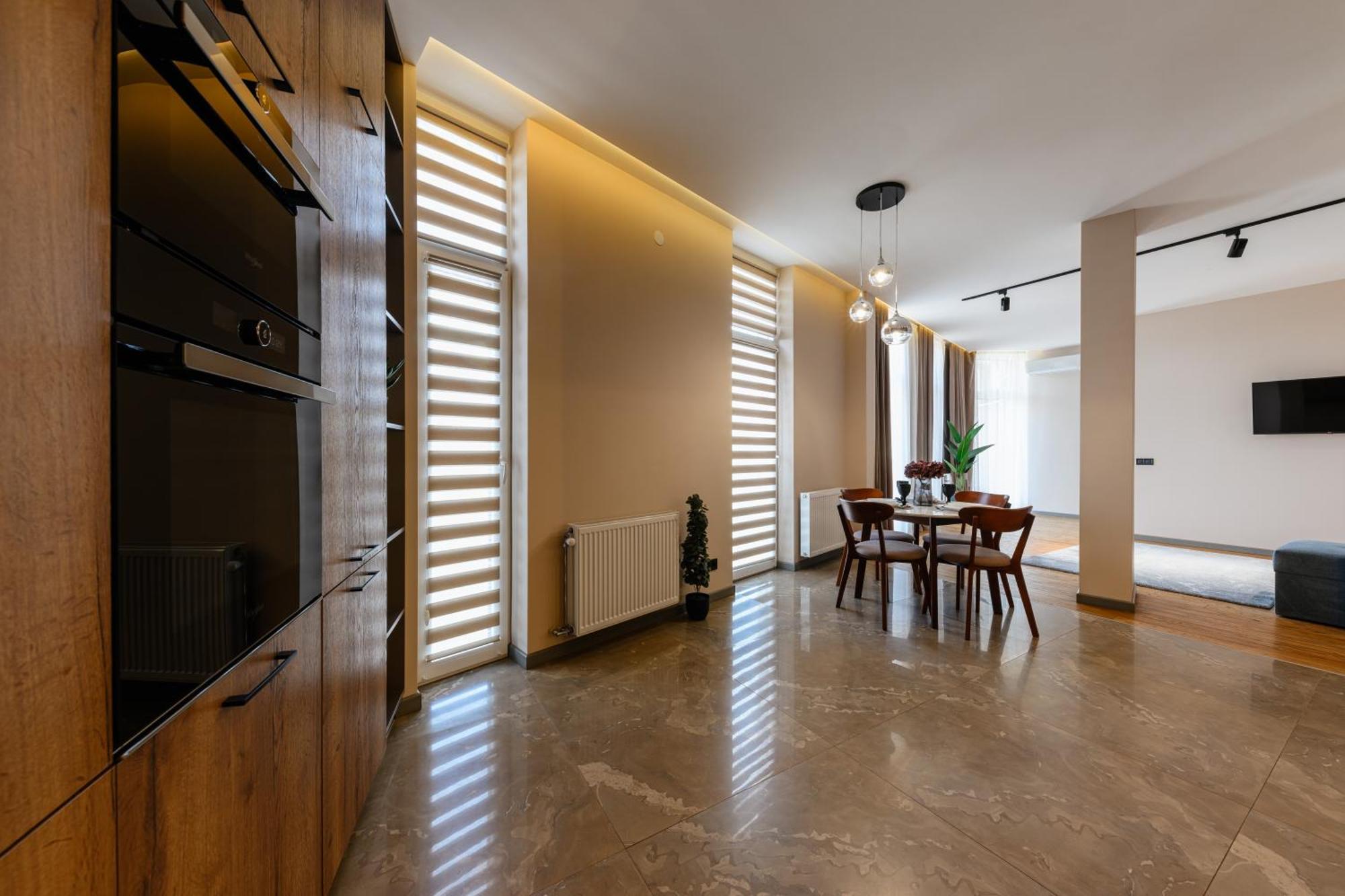 Luxury Apartments Smart House อุชโฮรอด ภายนอก รูปภาพ