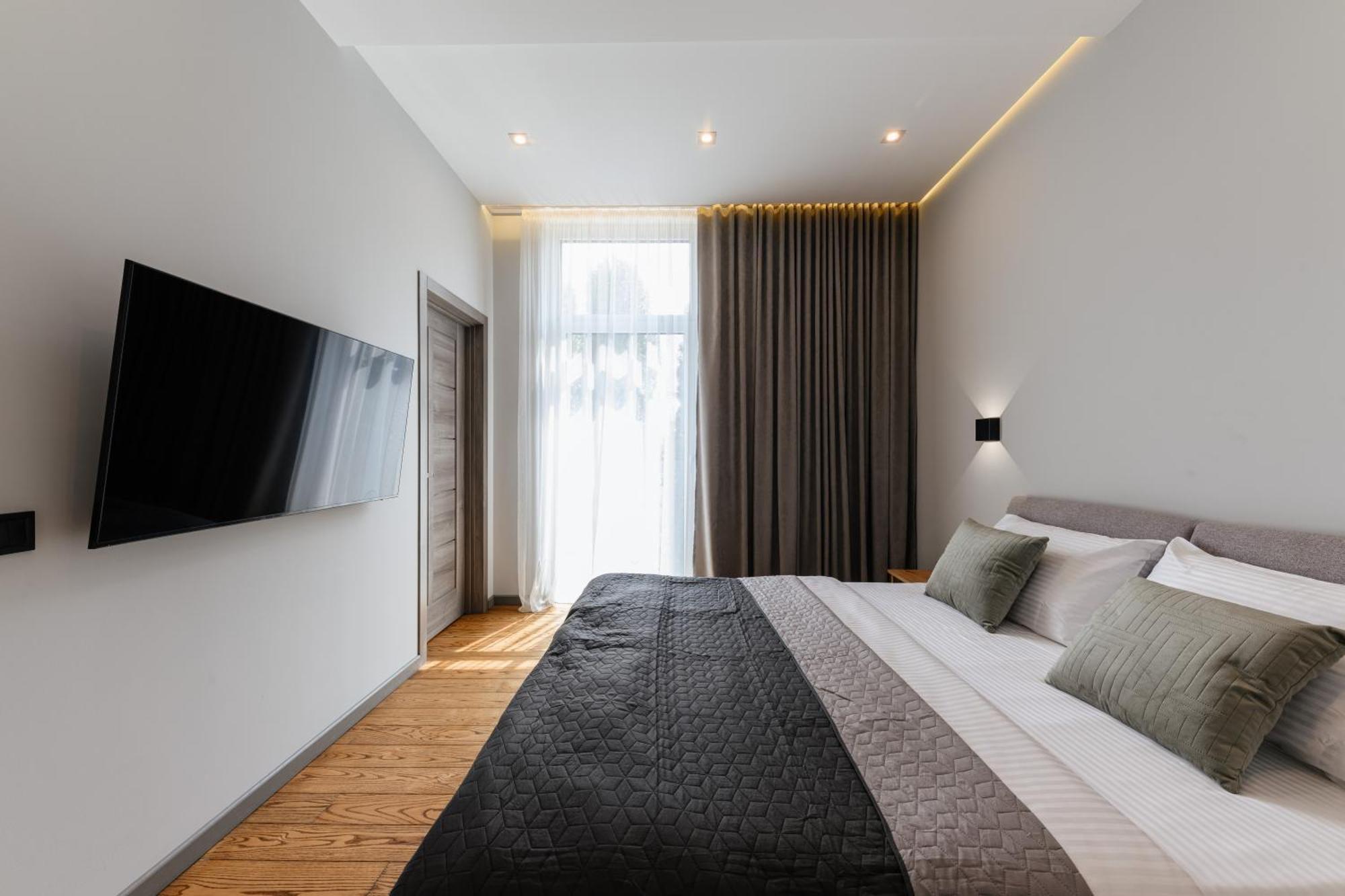 Luxury Apartments Smart House อุชโฮรอด ภายนอก รูปภาพ